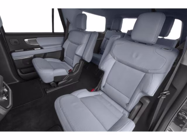 2026 Star White Metallic Tri-Coat Ford Expedition Platinum 4X4 SUV