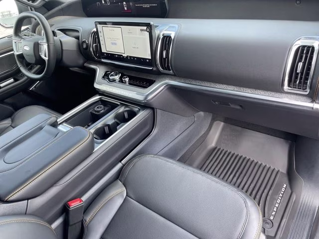 2026 Agate Black Metallic Ford Expedition Tremor 4X4 SUV