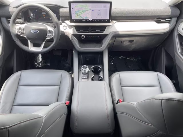 2026 Space White Metallic Ford Explorer Active RWD SUV
