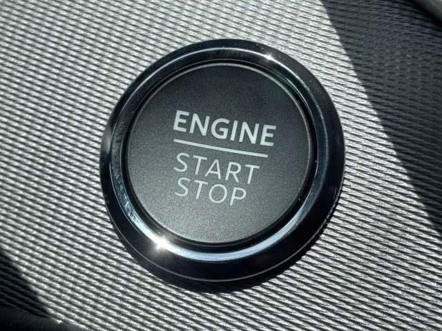 2026 Space White Metallic Ford Explorer Active RWD SUV