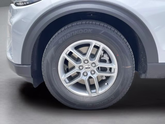 2026 Space White Metallic Ford Explorer Active RWD SUV