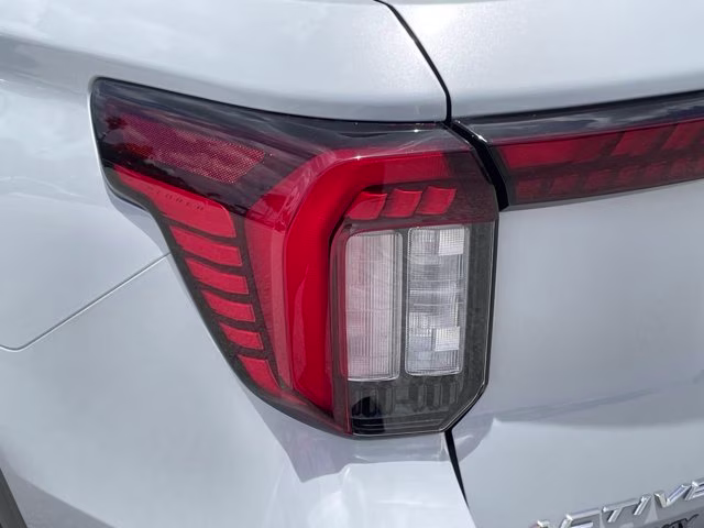 2026 Space White Metallic Ford Explorer Active RWD SUV