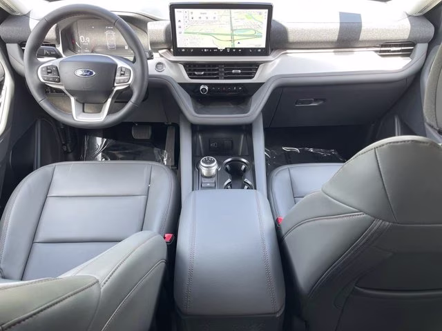 2026 Space White Metallic Ford Explorer Active w/200A Pkg RWD SUV