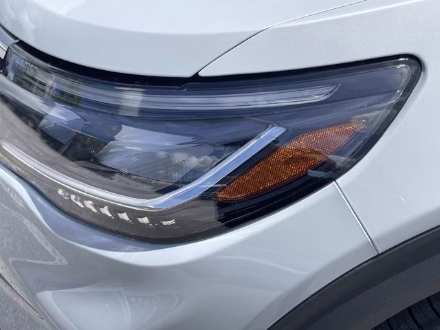 2026 Space White Metallic Ford Explorer Active w/200A Pkg RWD SUV