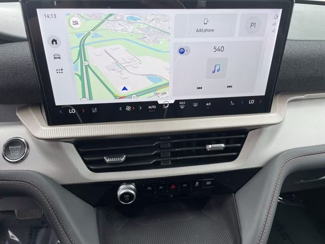 2026 Space White Metallic Ford Explorer Active RWD SUV