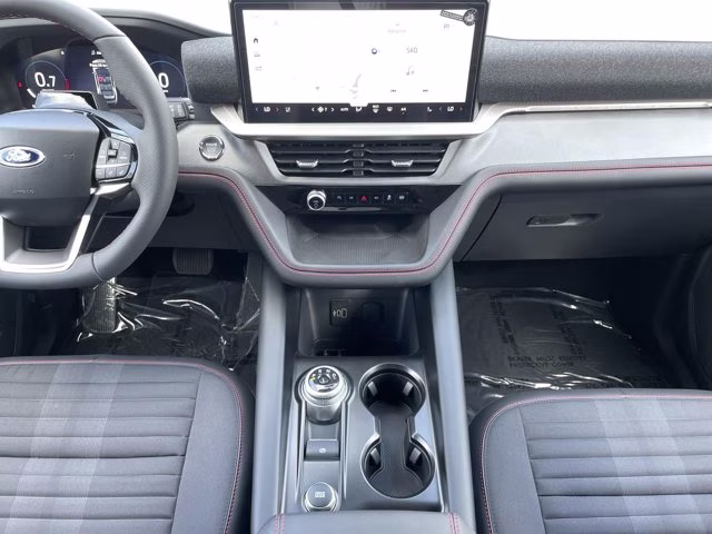 2026 Star White Metallic Tri-Coat Ford Explorer ST-Line RWD SUV