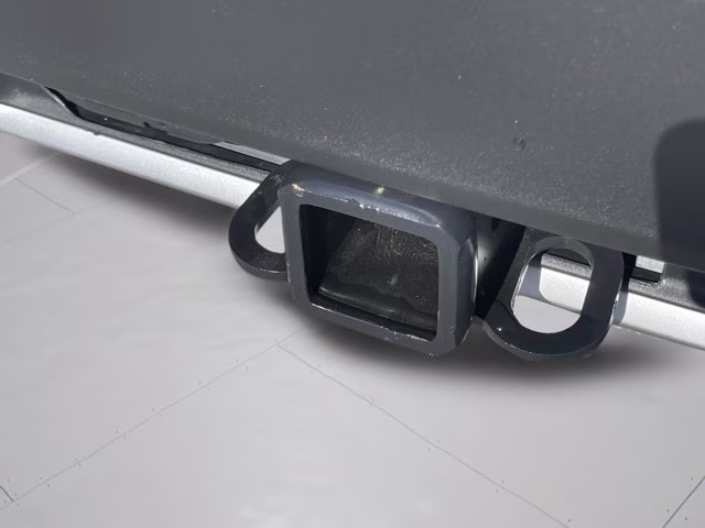 2026 Space White Metallic Ford Explorer Platinum 4X4 SUV