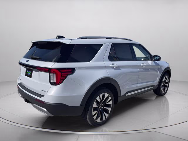 2026 Space White Metallic Ford Explorer Platinum 4X4 SUV