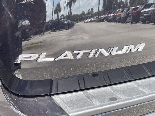 2026 Agate Black Metallic Ford Explorer Platinum 4X4 SUV