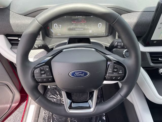 2026 Rapid Red Metallic Tinted Clearcoat Ford Explorer Platinum 4X4 SUV