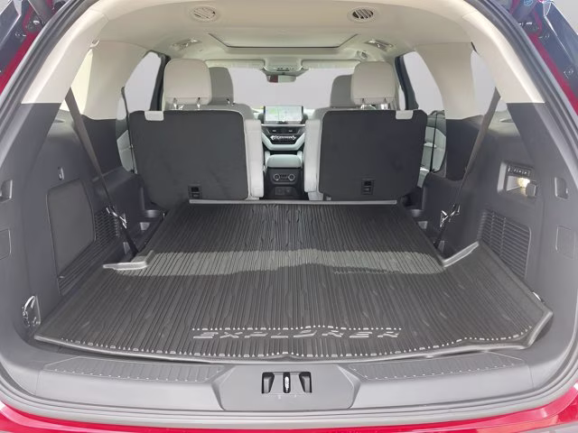 2026 Rapid Red Metallic Tinted Clearcoat Ford Explorer Platinum 4X4 SUV