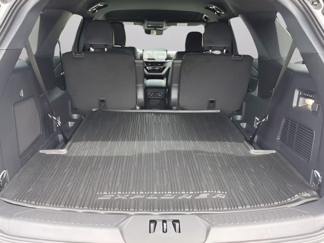 2026 Star White Metallic Tri-Coat Ford Explorer Tremor 4X4 SUV