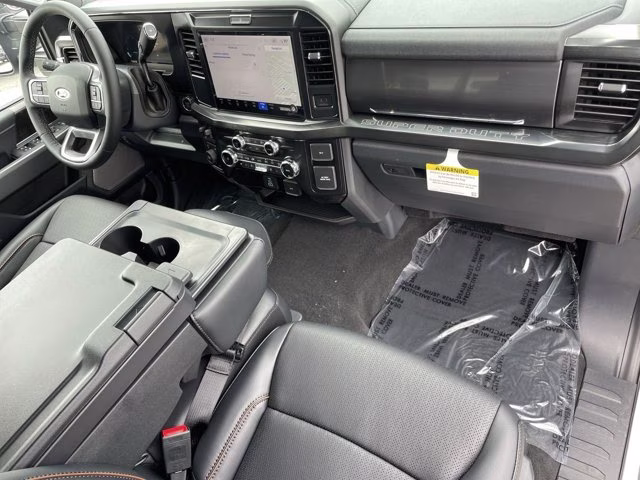 2026 Avalanche Ford Super Duty F-250 SRW LARIAT 4X4 Truck
