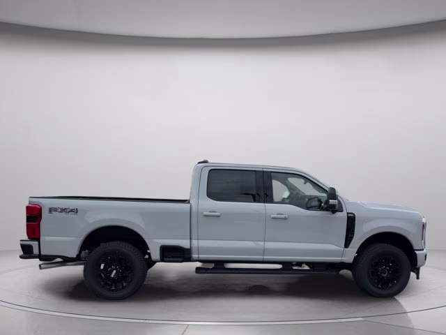 2026 Avalanche Ford Super Duty F-250 SRW LARIAT 4X4 Truck