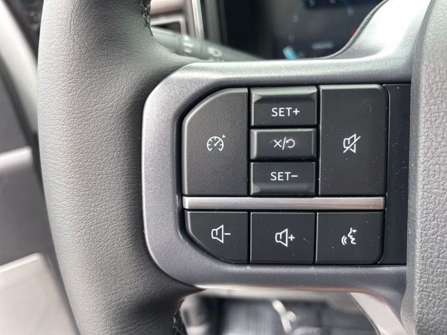 2026 Avalanche Ford Super Duty F-250 SRW LARIAT 4X4 Truck