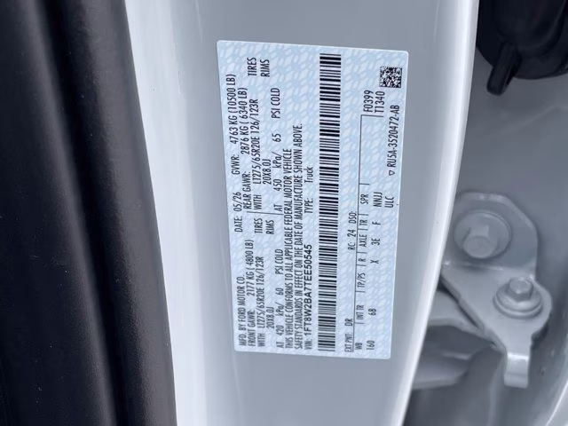 2026 Avalanche Ford Super Duty F-250 SRW LARIAT 4X4 Truck