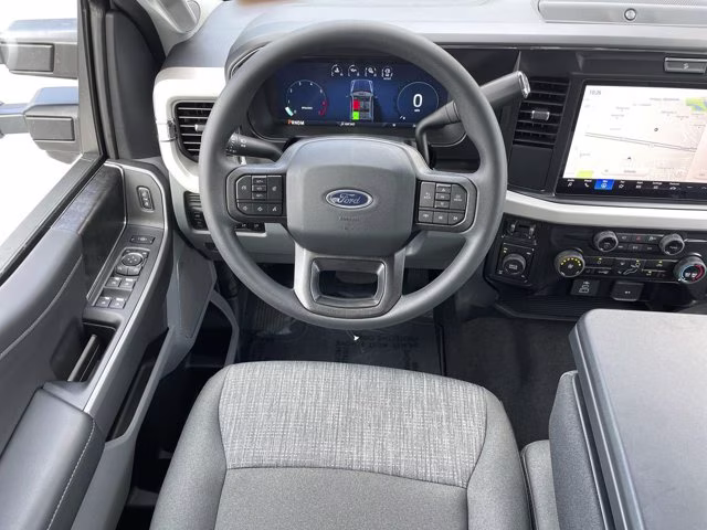 2026 Oxford White Ford Super Duty F-250 SRW XLT 4X4 Truck