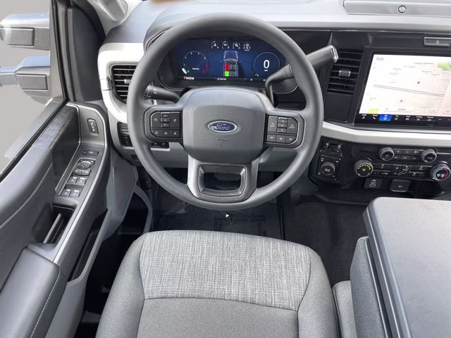 2026 Oxford White Ford Super Duty F-250 SRW XLT 4X4 Truck