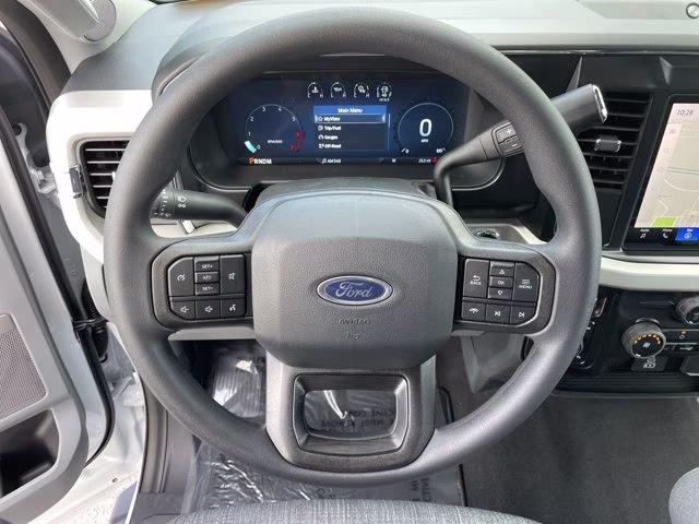 2026 Oxford White Ford Super Duty F-250 SRW XLT 4X4 Truck