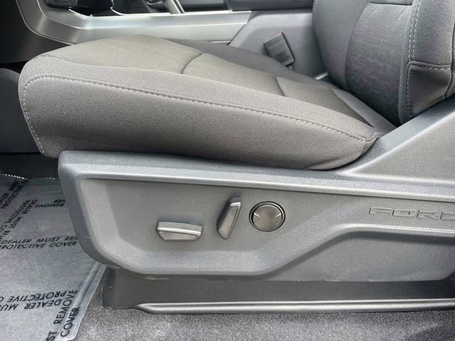 2026 Ruby Red Metallic Tinted Clearcoat Ford F-150 XLT 4X4 Truck