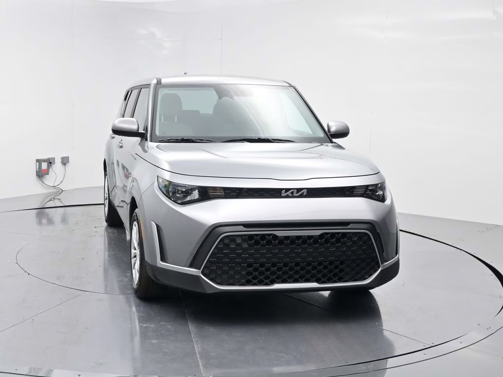 2025 Steel Gray Kia Soul LX FWD Hatchback