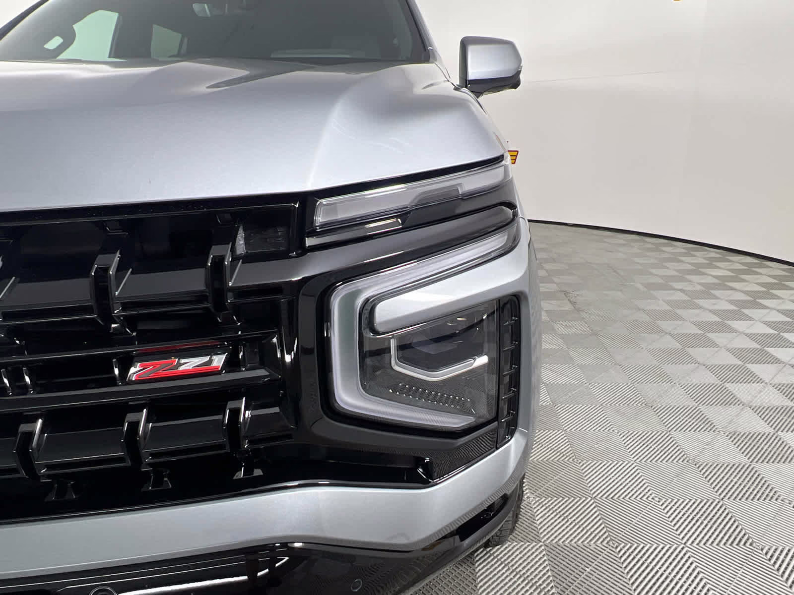 2025 Sterling Gray Metallic Chevrolet Tahoe Z71 4X4 SUV