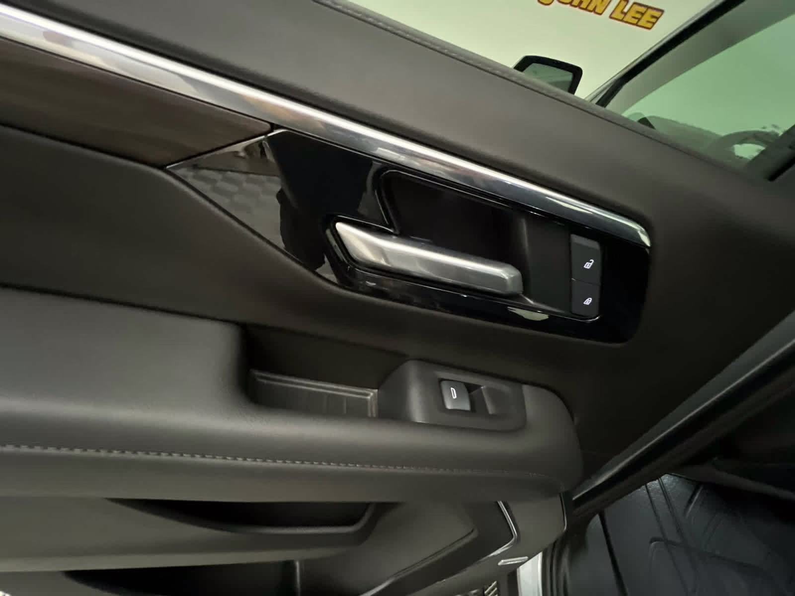 2025 Sterling Gray Metallic Chevrolet Tahoe Z71 4X4 SUV