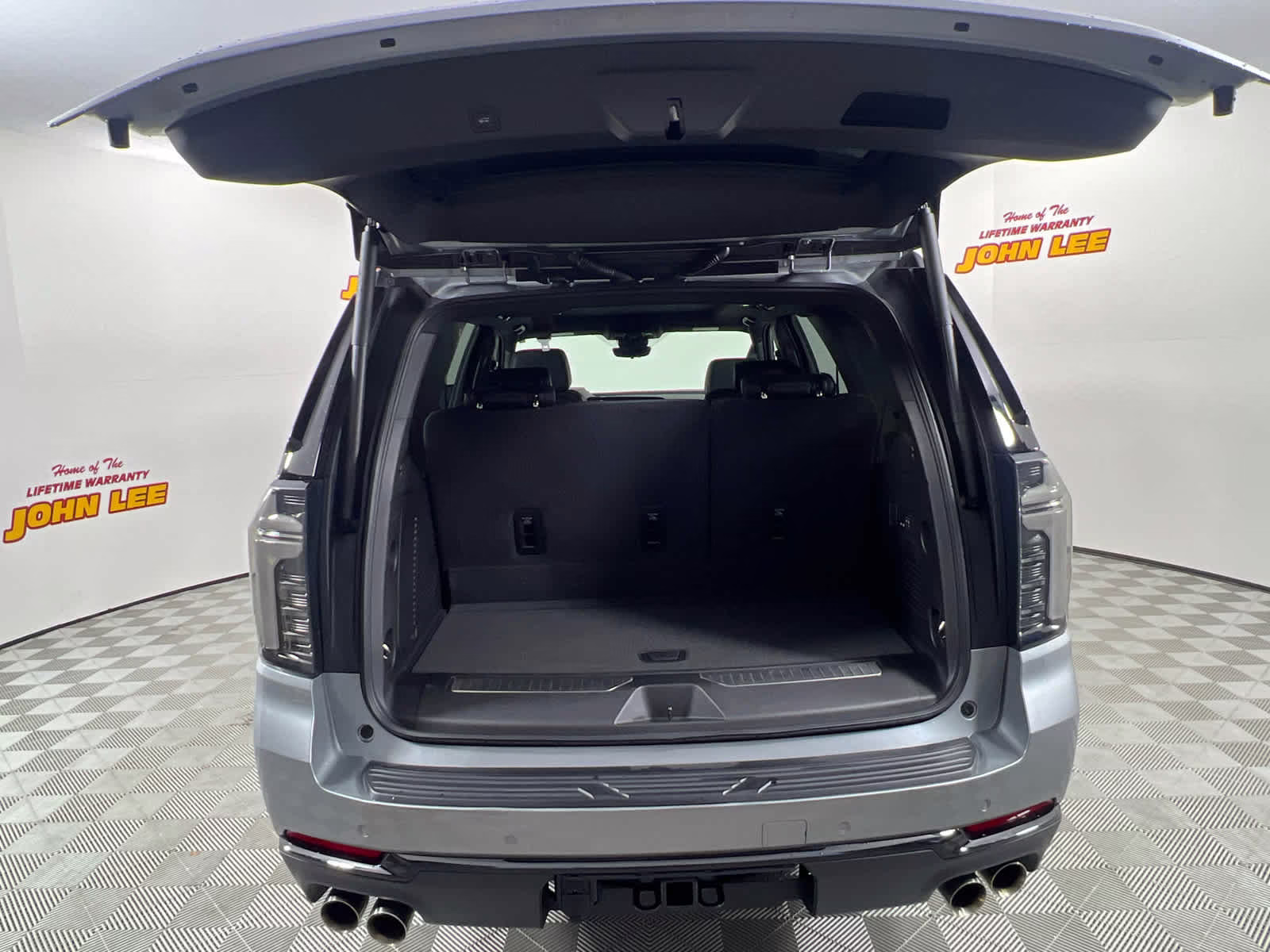 2025 Sterling Gray Metallic Chevrolet Tahoe Z71 4X4 SUV