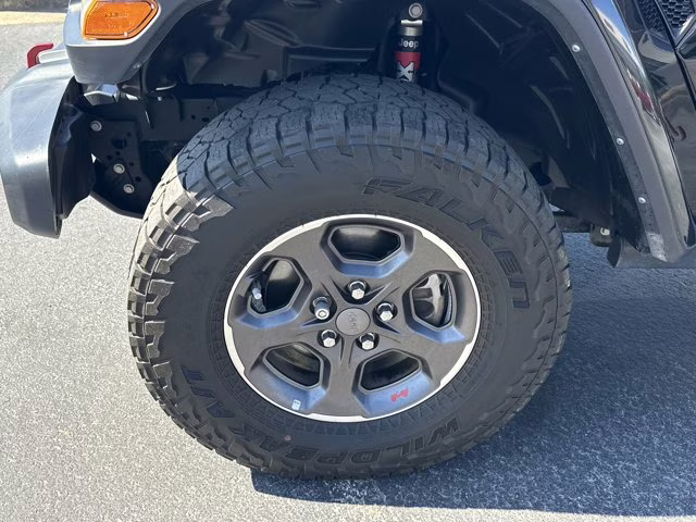 2022 Black Clearcoat Jeep Gladiator Rubicon 4X4 Truck