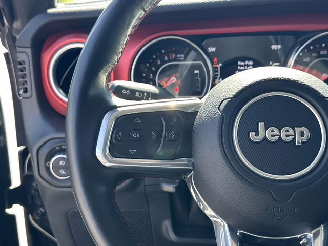 2022 Black Clearcoat Jeep Gladiator Rubicon 4X4 Truck