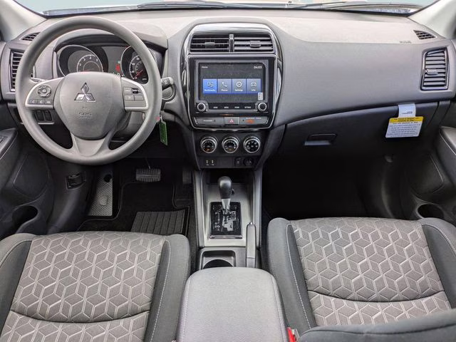 2026 White Diamond Mitsubishi Outlander Sport 2.0 ES 4X4 SUV