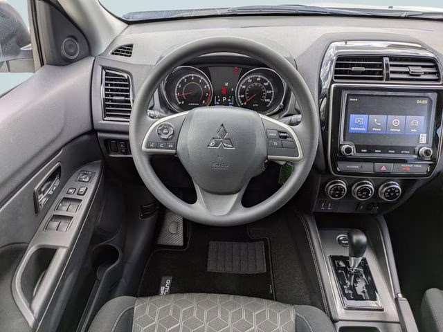 2026 White Diamond Mitsubishi Outlander Sport 2.0 ES 4X4 SUV