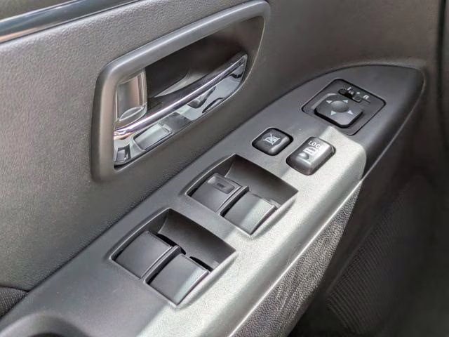 2026 White Diamond Mitsubishi Outlander Sport 2.0 ES 4X4 SUV