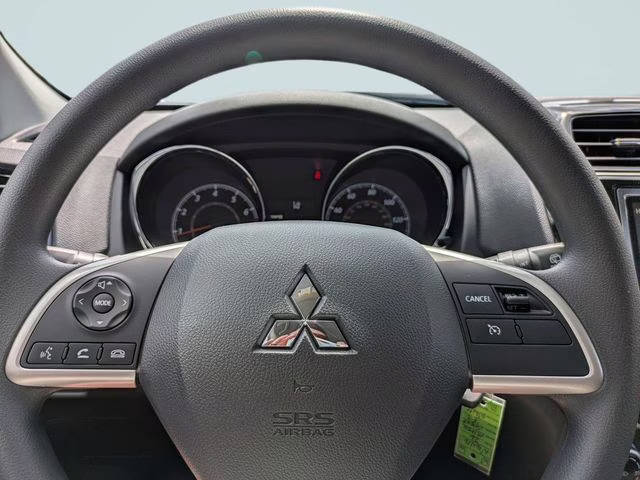 2026 White Diamond Mitsubishi Outlander Sport 2.0 ES 4X4 SUV