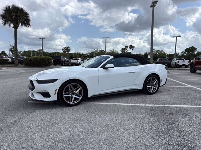 2025 Oxford White Ford Mustang EcoBoost RWD Convertible