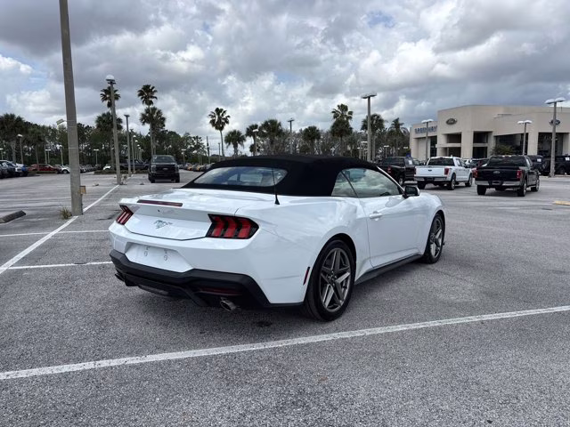 2025 Oxford White Ford Mustang EcoBoost RWD Convertible