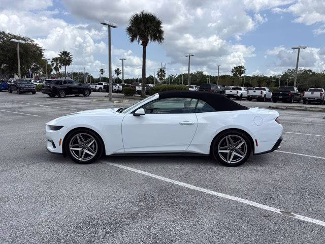 2025 Oxford White Ford Mustang EcoBoost RWD Convertible