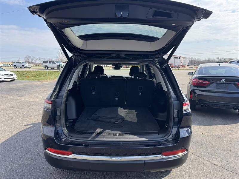 2024 Midnight Sky Jeep Grand Cherokee Limited 4X4 SUV