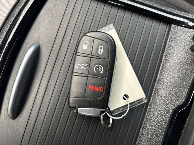 2023 Torred Clearcoat Dodge Charger R/T RWD Sedan