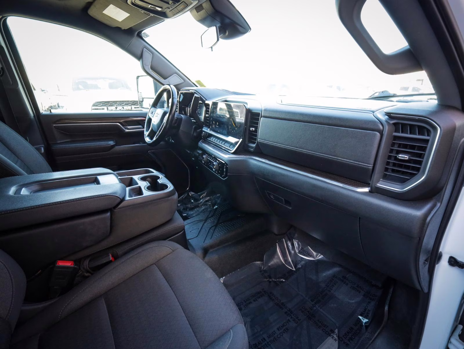 2024 Summit White Chevrolet Silverado 2500HD LT 4X4 Truck