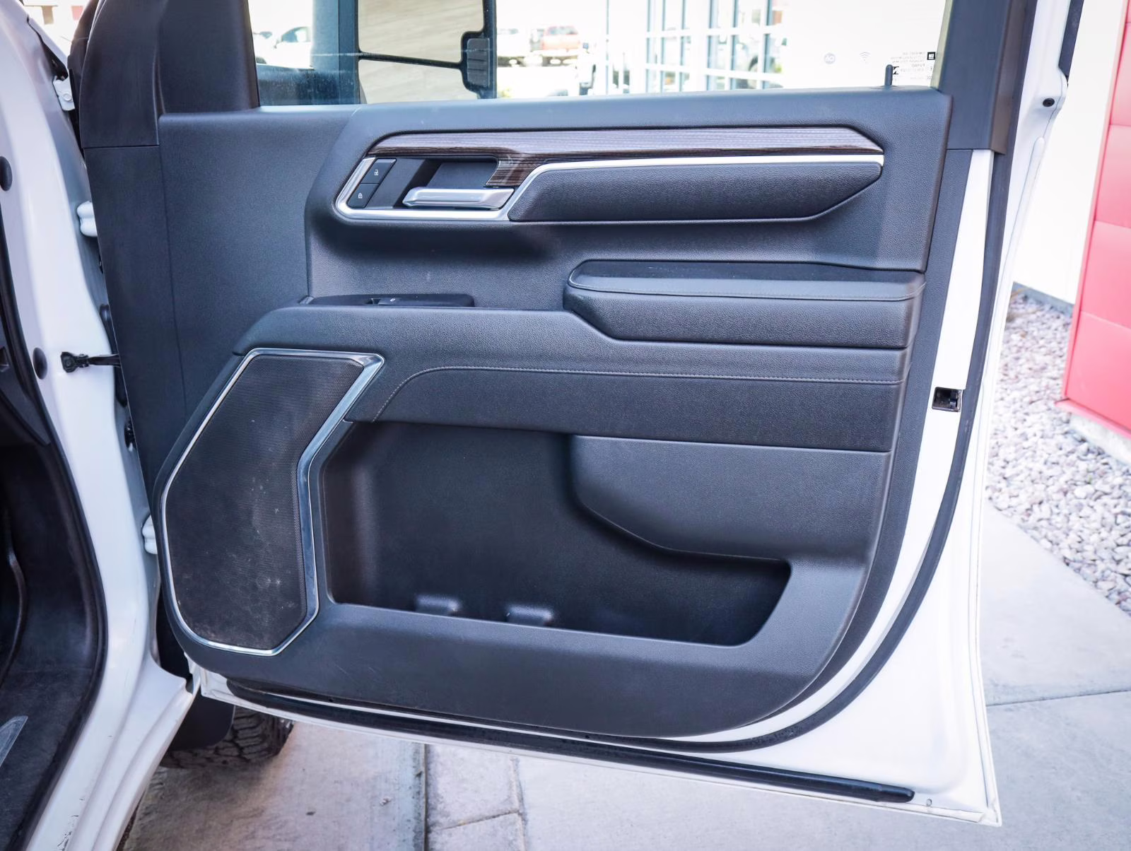 2024 Summit White Chevrolet Silverado 2500HD LT 4X4 Truck