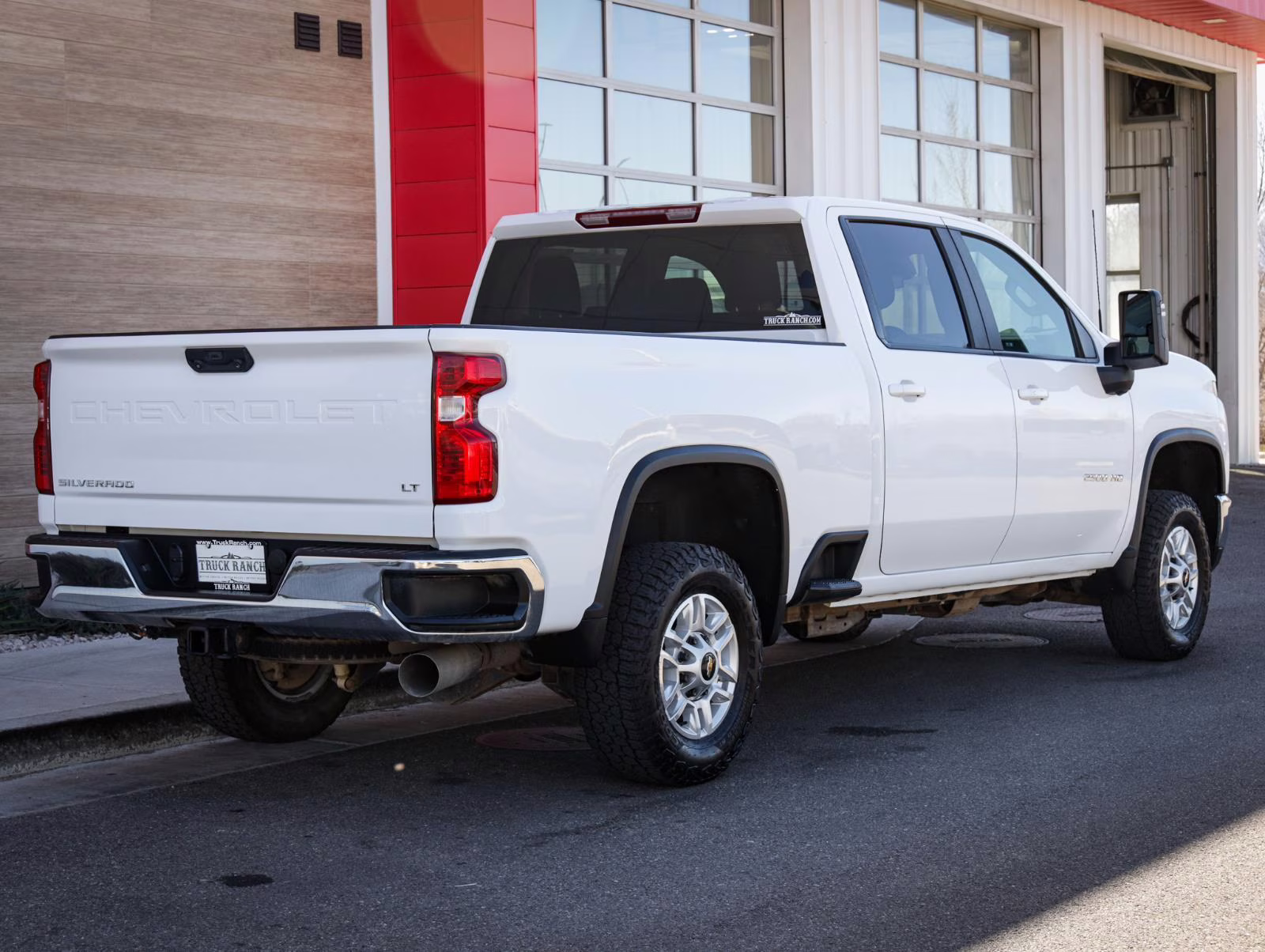 2024 Summit White Chevrolet Silverado 2500HD LT 4X4 Truck
