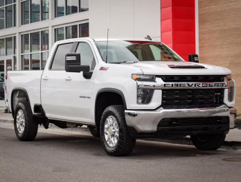 2023 Summit White Chevrolet Silverado 2500HD LT 4X4 Truck