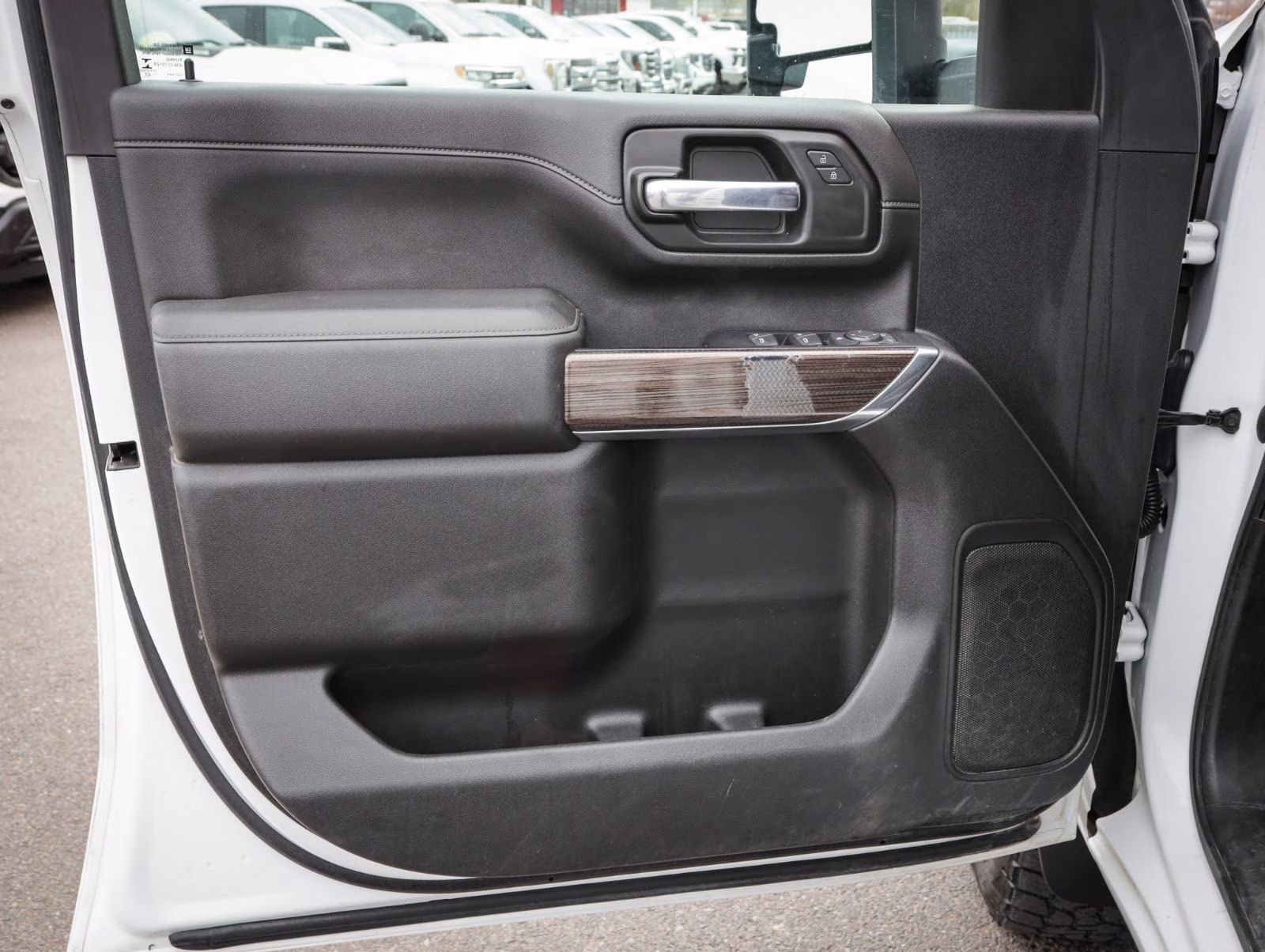 2023 Summit White Chevrolet Silverado 2500HD LT 4X4 Truck