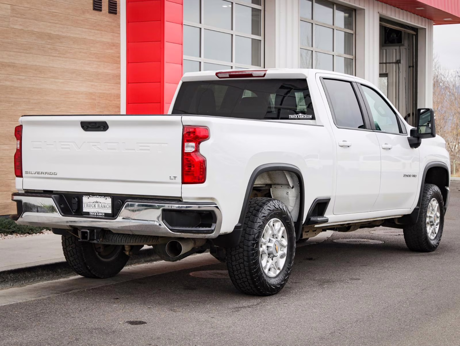 2023 Summit White Chevrolet Silverado 2500HD LT 4X4 Truck