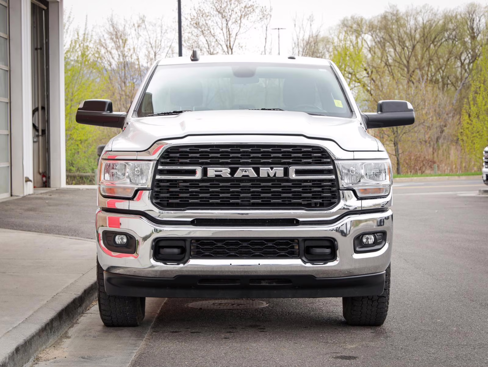 2022 Bright White Clearcoat Ram 2500 Big Horn 4X4 Truck