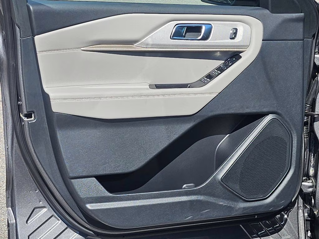 2026 Carbonized Gray Metallic Ford Explorer Active RWD SUV