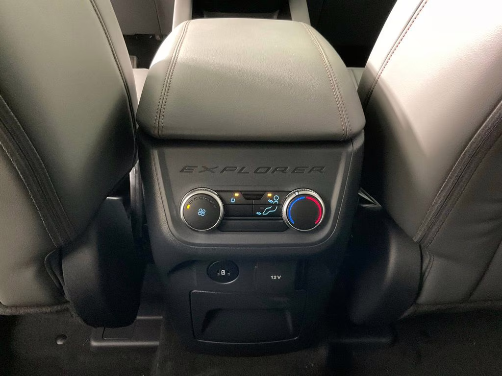 2026 White Ford Explorer Active RWD SUV