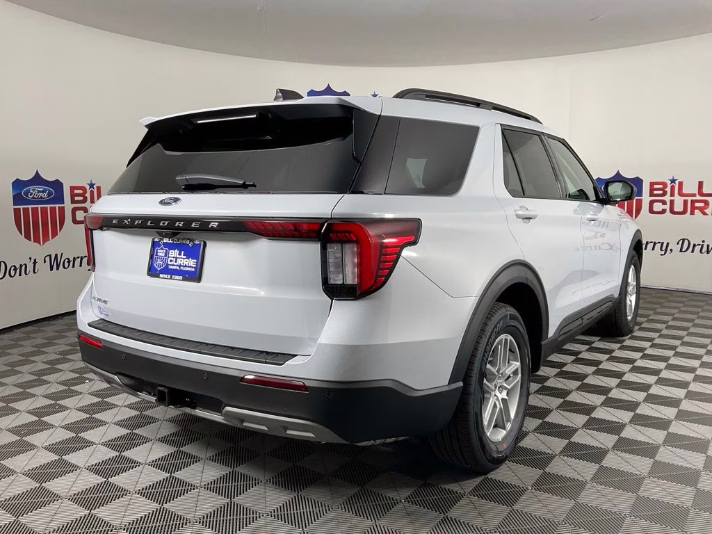2026 White Ford Explorer Active RWD SUV