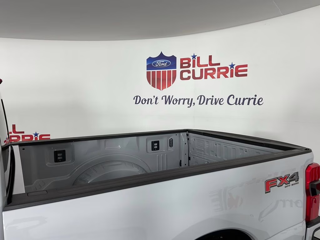 2026 Avalanche Ford Super Duty F-250 SRW Platinum 4X4 Truck